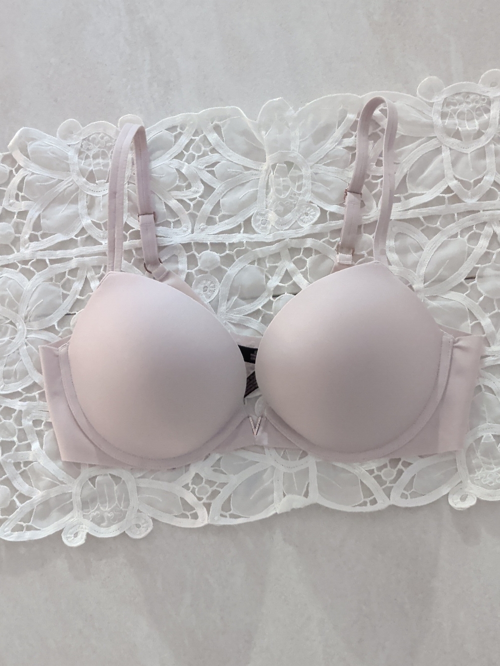 Victoria's Secret light mauve padded Push Up bra